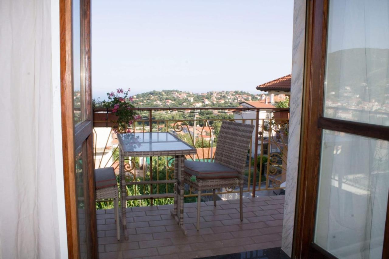 Dafne Holiday Agerola Exterior foto